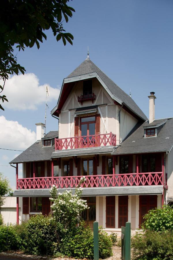 Le Monde De Charlie Bellerive-sur-Allier Exterior foto